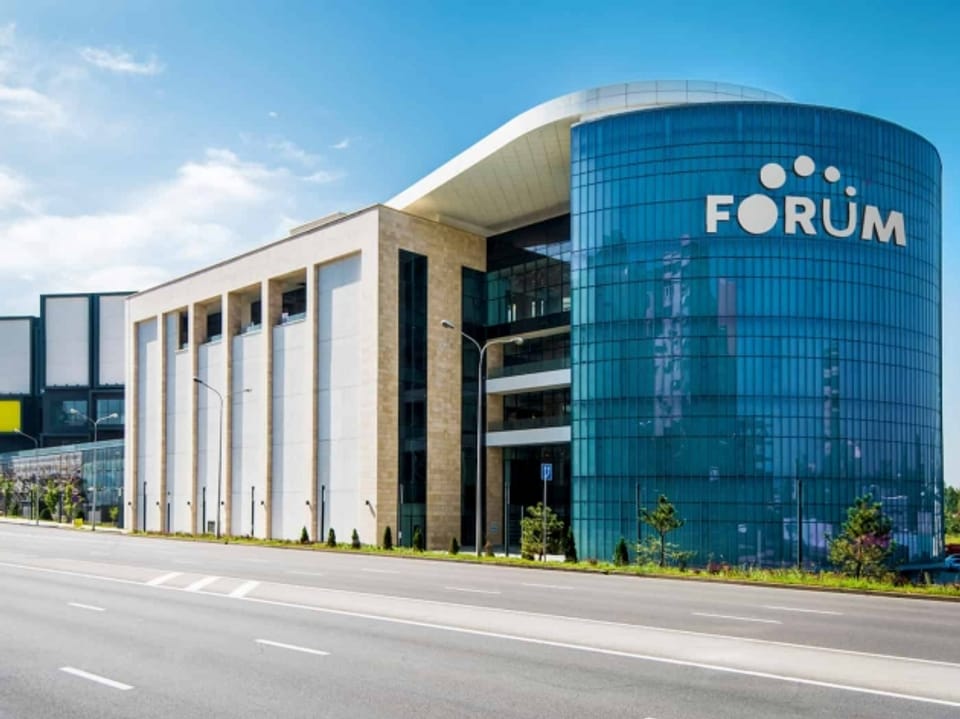 مول فوروم ألماتي (Forum Mall Almaty) 1